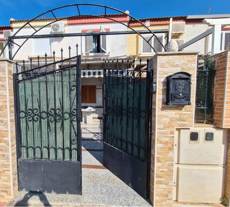Marble Manor Guest House Los Alcazares Exterior photo